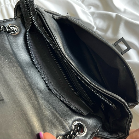 Badgley Mischka Purse - Picture 7 of 15